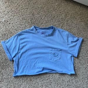 cropped blue tshirt